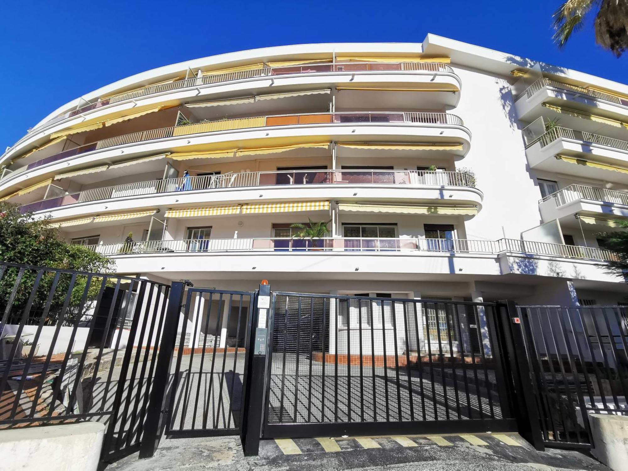 Le Chester Appartement 3 Pieces Cannes Proche Croisette Bord De Mer Экстерьер фото